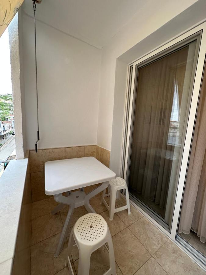 B&S Saranda Apartment Exterior foto